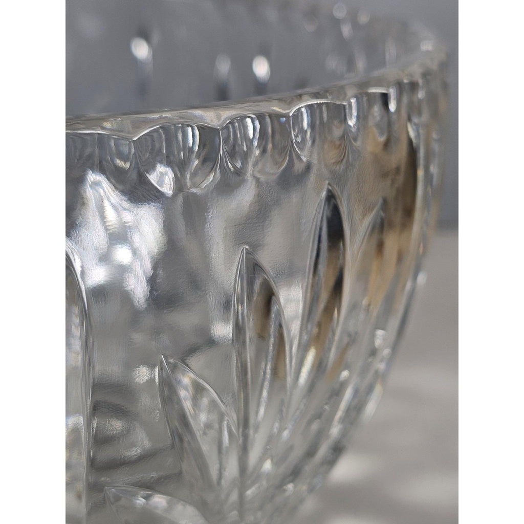 Vintage Cut Crystal Glass Bowl Starburst Pattern Scalloped Rim