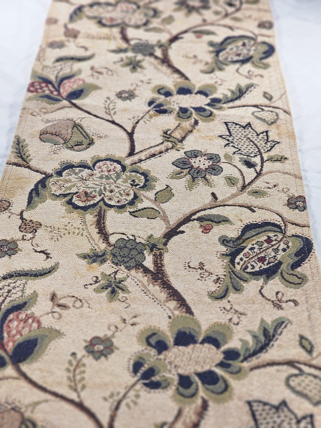 Martha Stewart Everyday Earth Tone Floral Table Runner 69"x13"