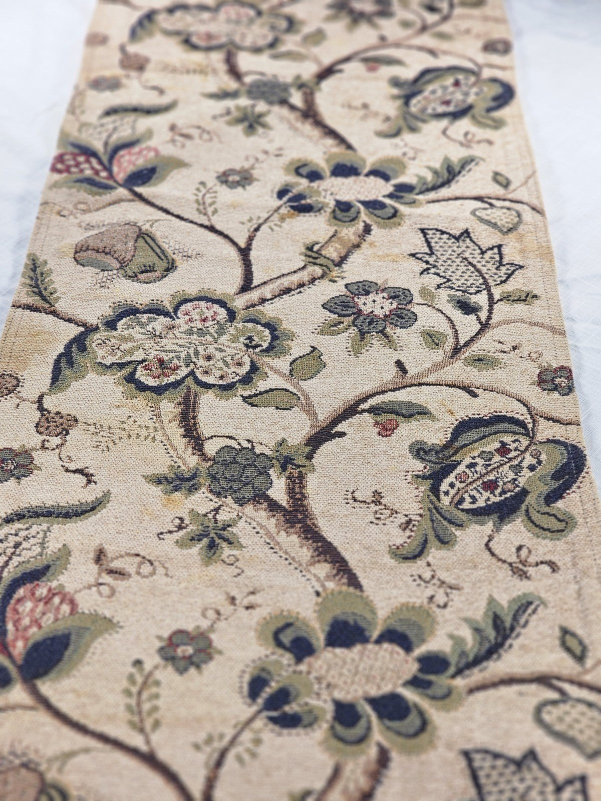 Martha Stewart Everyday Earth Tone Floral Table Runner 69"x13"