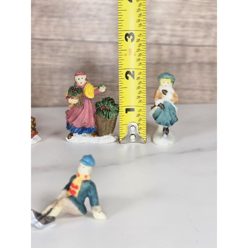 Vintage Christmas Village Miniature Figurines Set of 5 Polystone