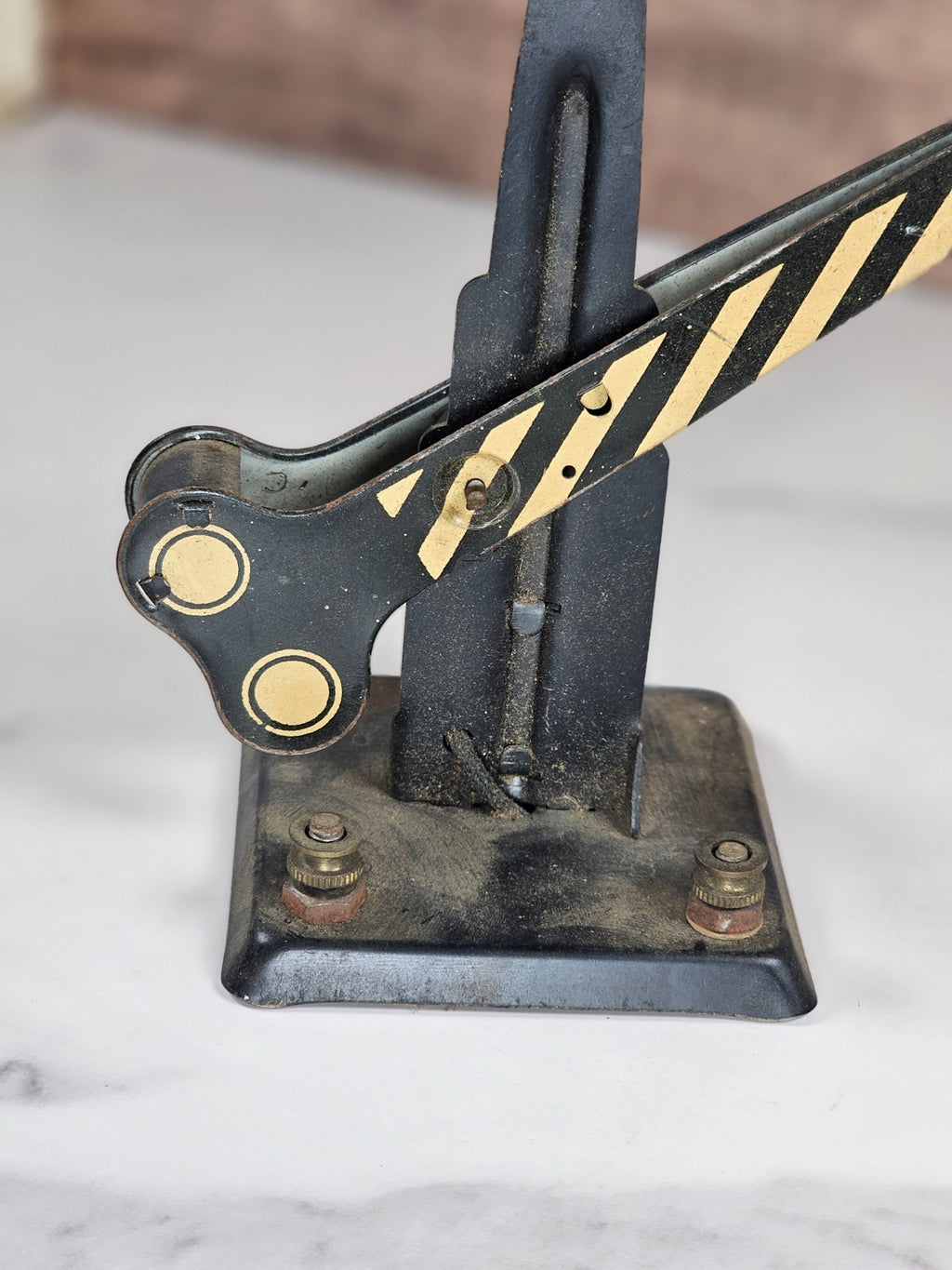 Vintage Marx O Gauge Train Railroad Crossing Arm & Signal Untested