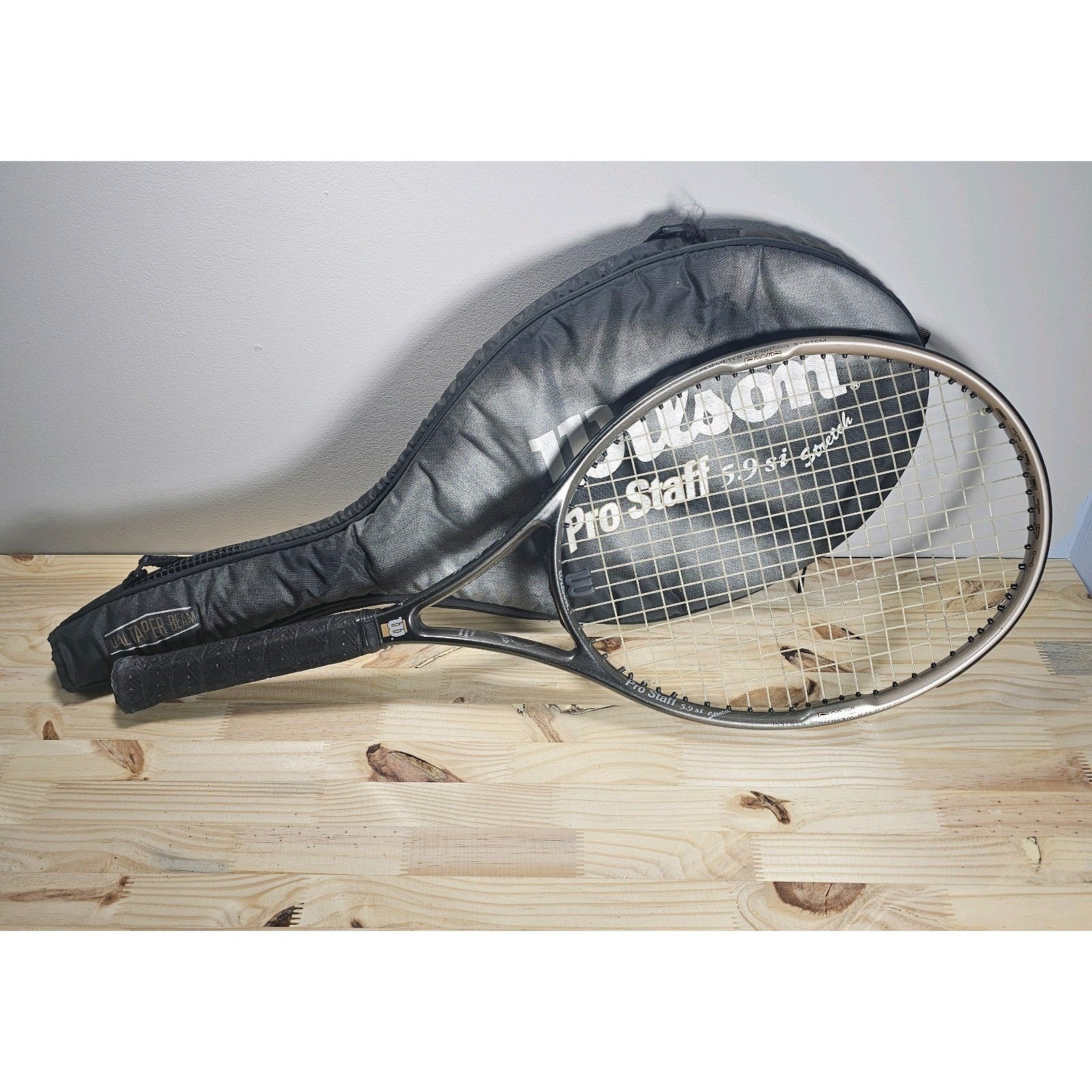 Wilson Pro Staff 5.9 SI Stretch Tennis Racquet 4 1/8 Grip with Case
