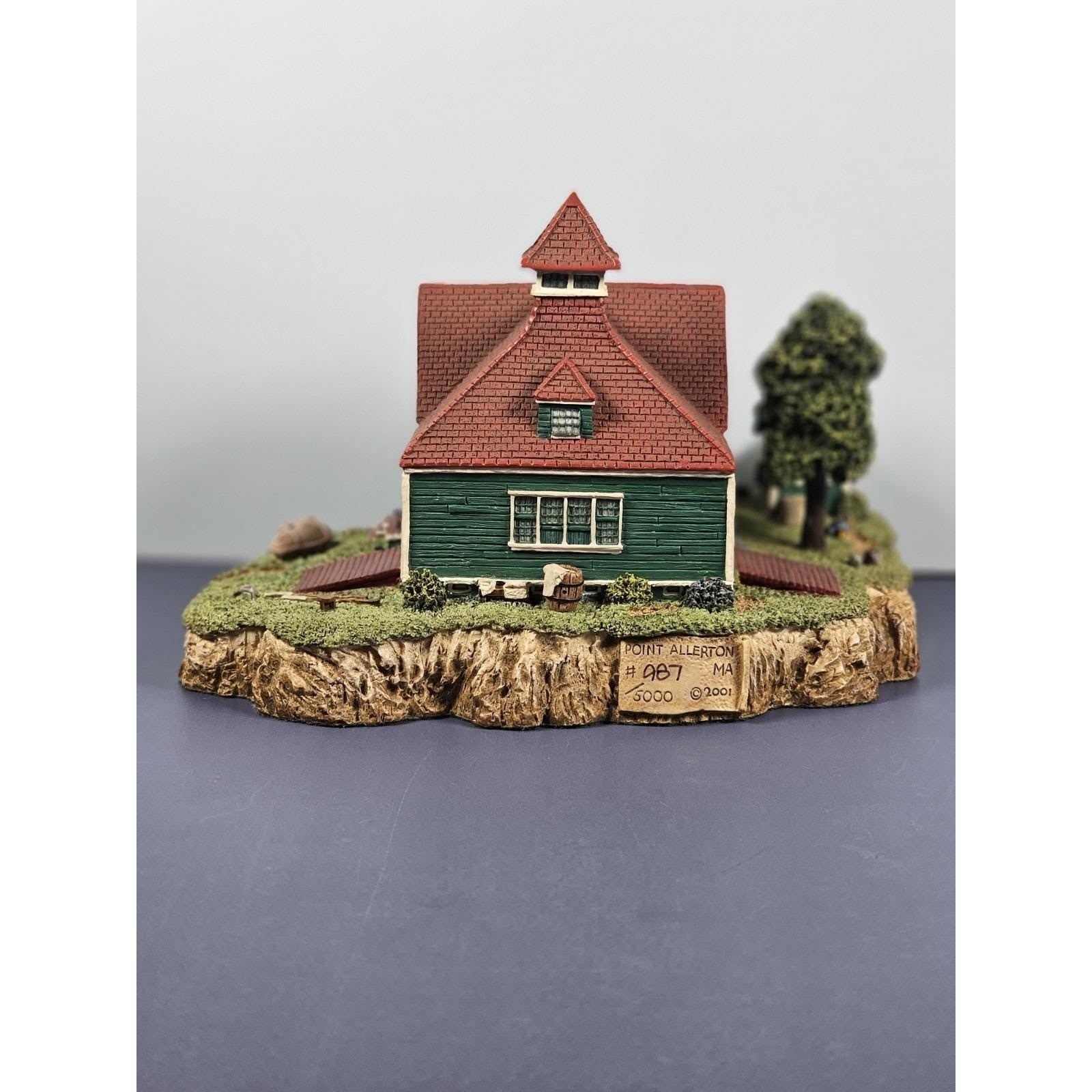 Harbour Lights Point Allerton Lighthouse 2001 w/ COA