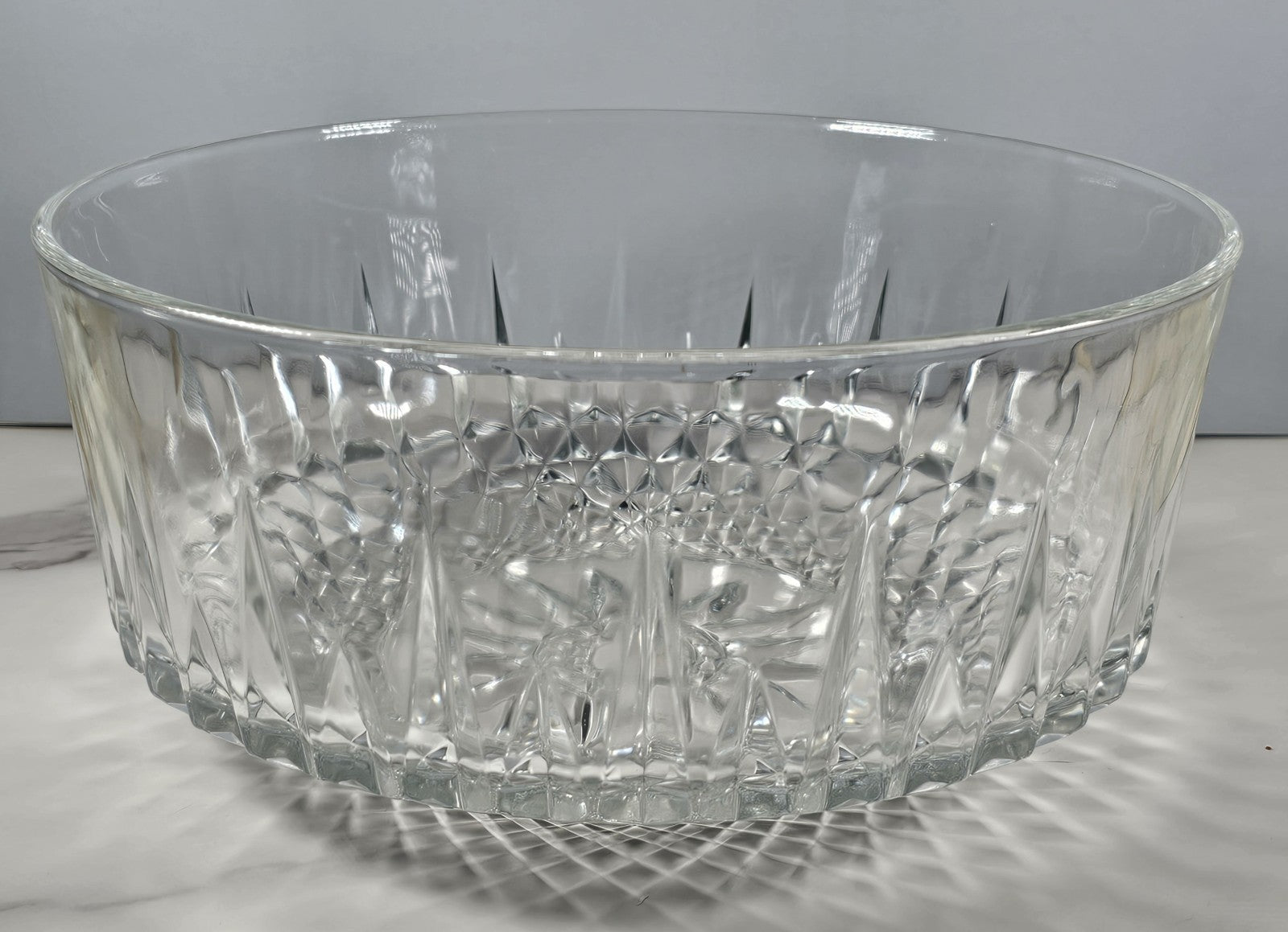 Vintage 9" Arcoroc JG Durand Clear Glass Diamant Salad Vegetable Serving Bowl