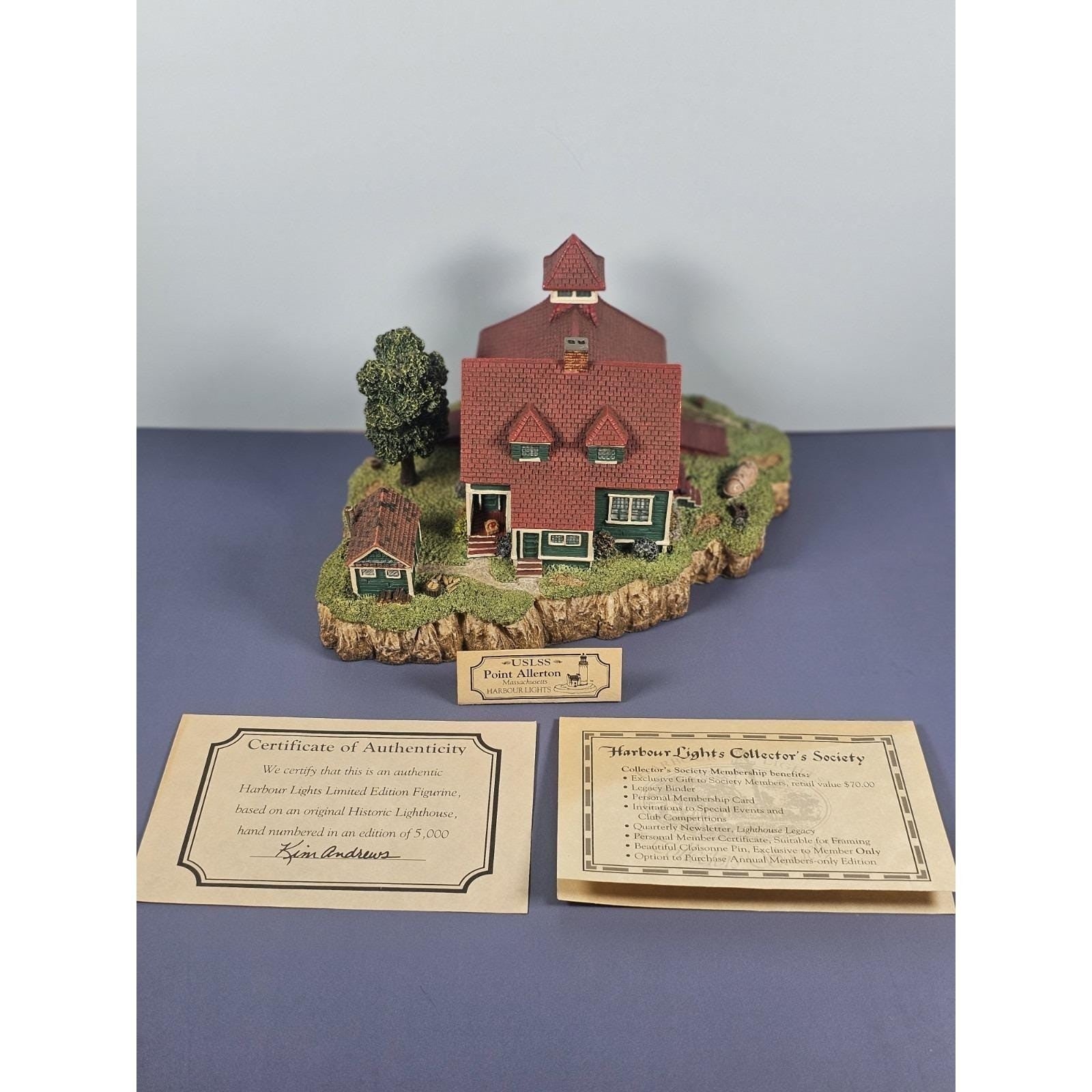 Harbour Lights Point Allerton Lighthouse 2001 w/ COA