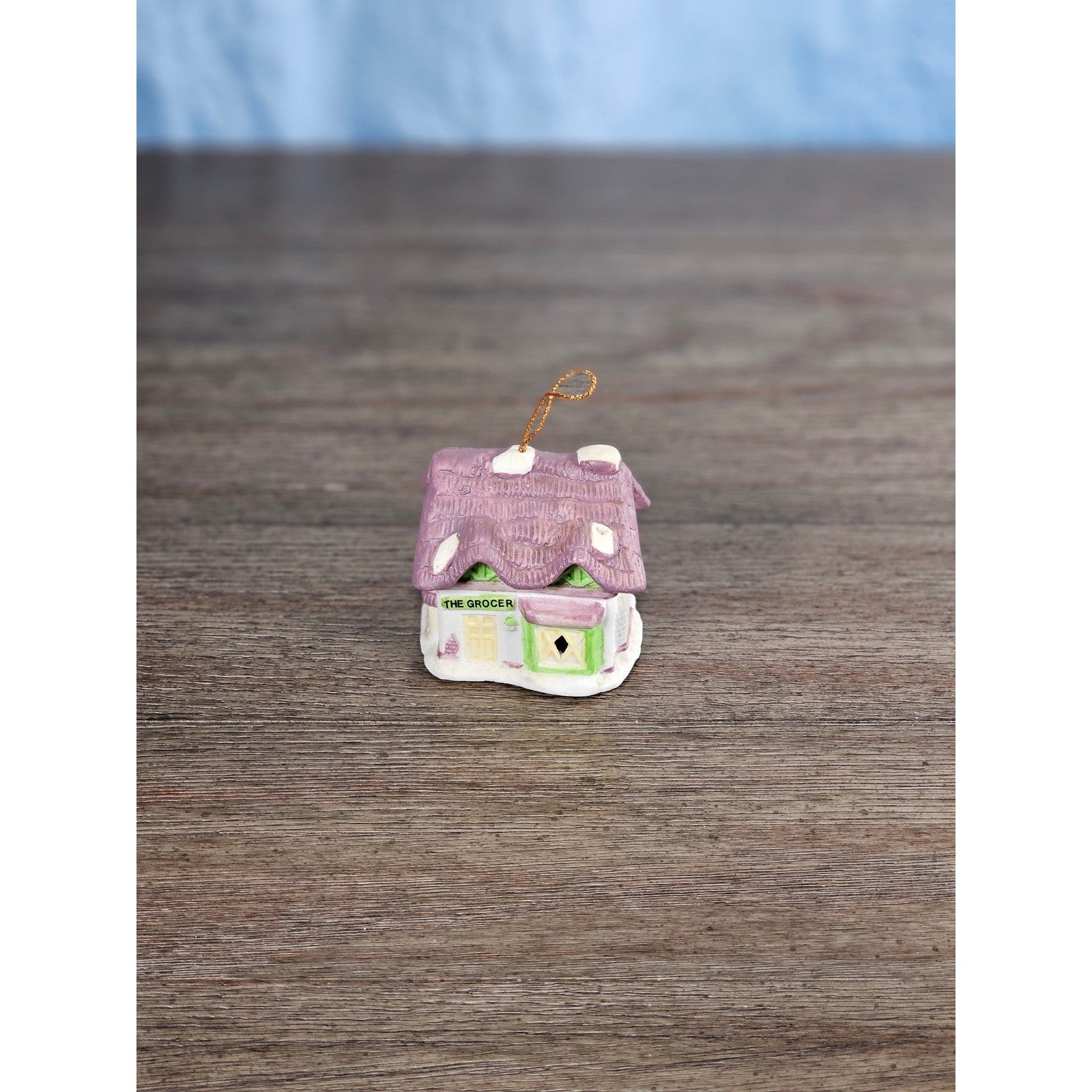 Vintage Reader's Digest Village Ornament The Grocer House 1989