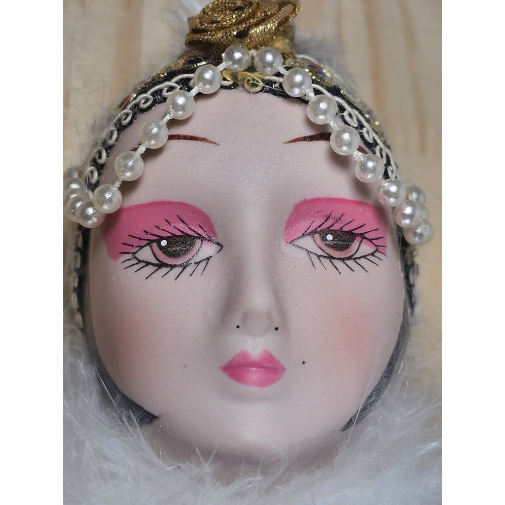 Vintage 1920s Porcelain Doll Gold White Lace Feather Boa In Box