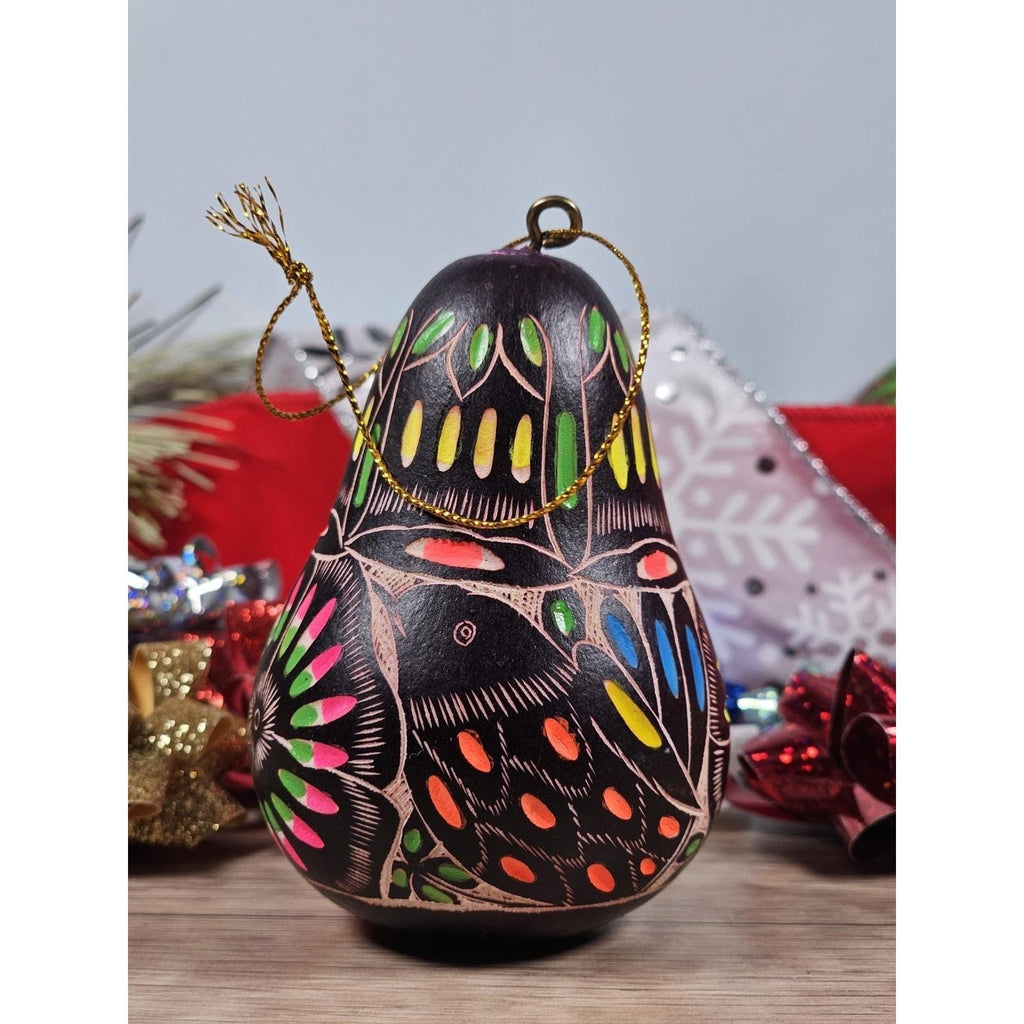 Peruvian Lucuma Gourd Bird Ornament Hand Carved Folk Art