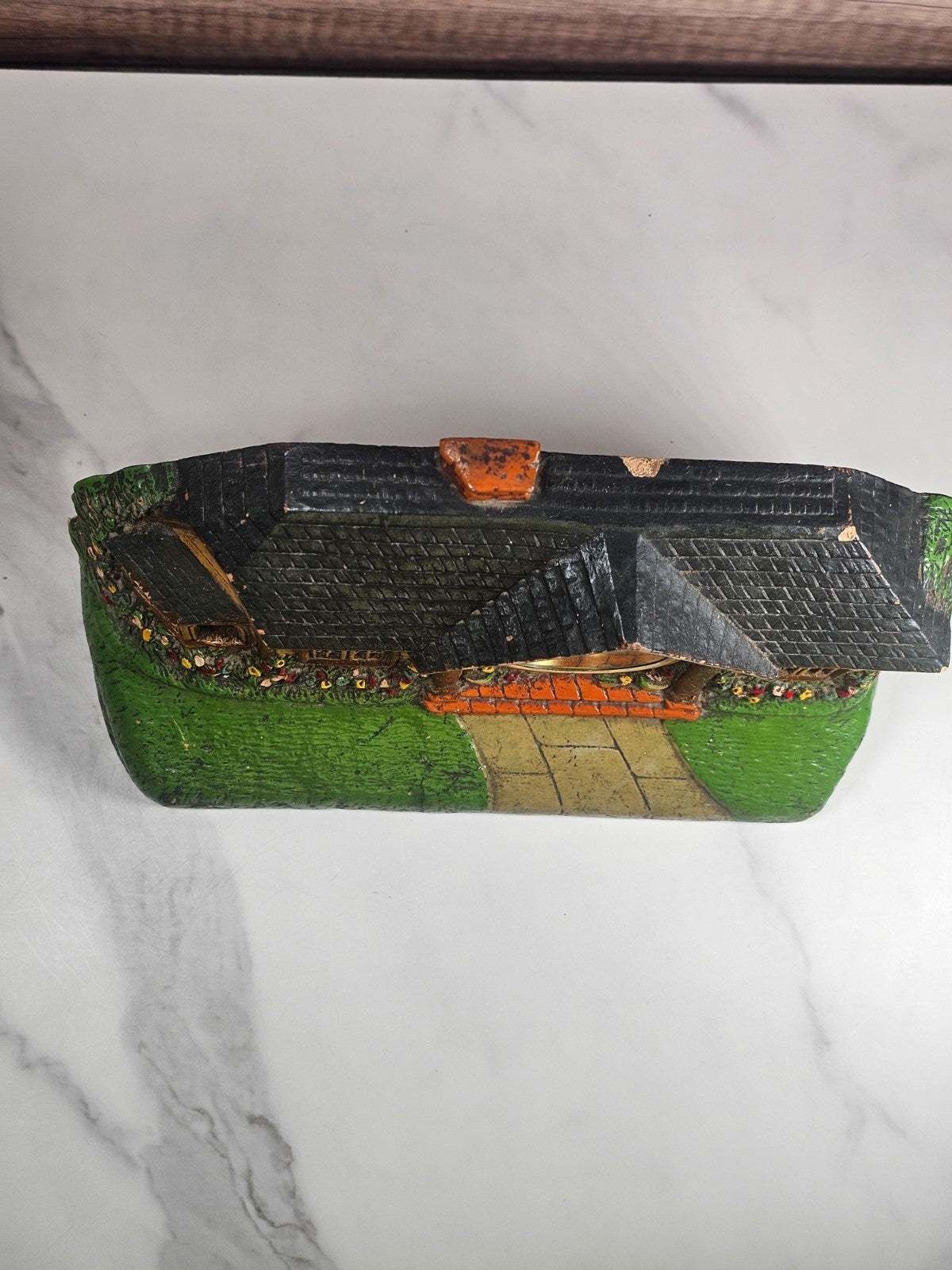 1920's  LUX Clock Co "Bungalow Deluxe Art Clock" Novelty Desk Clock