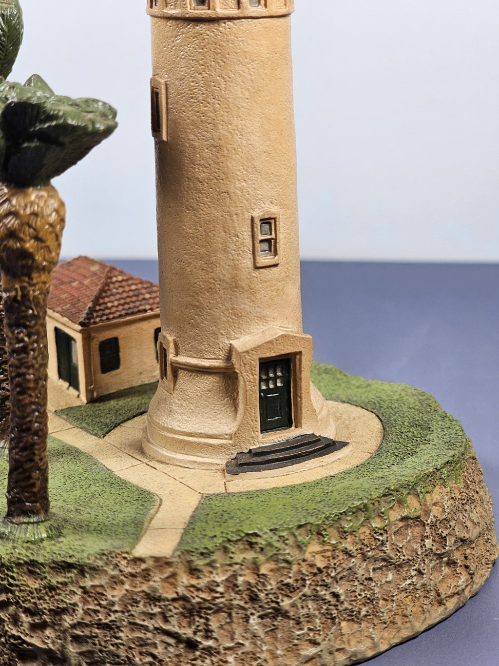 Vintage The Danbury Mint 1993 POINT VICENTE LIGHTHOUSE Sculpture