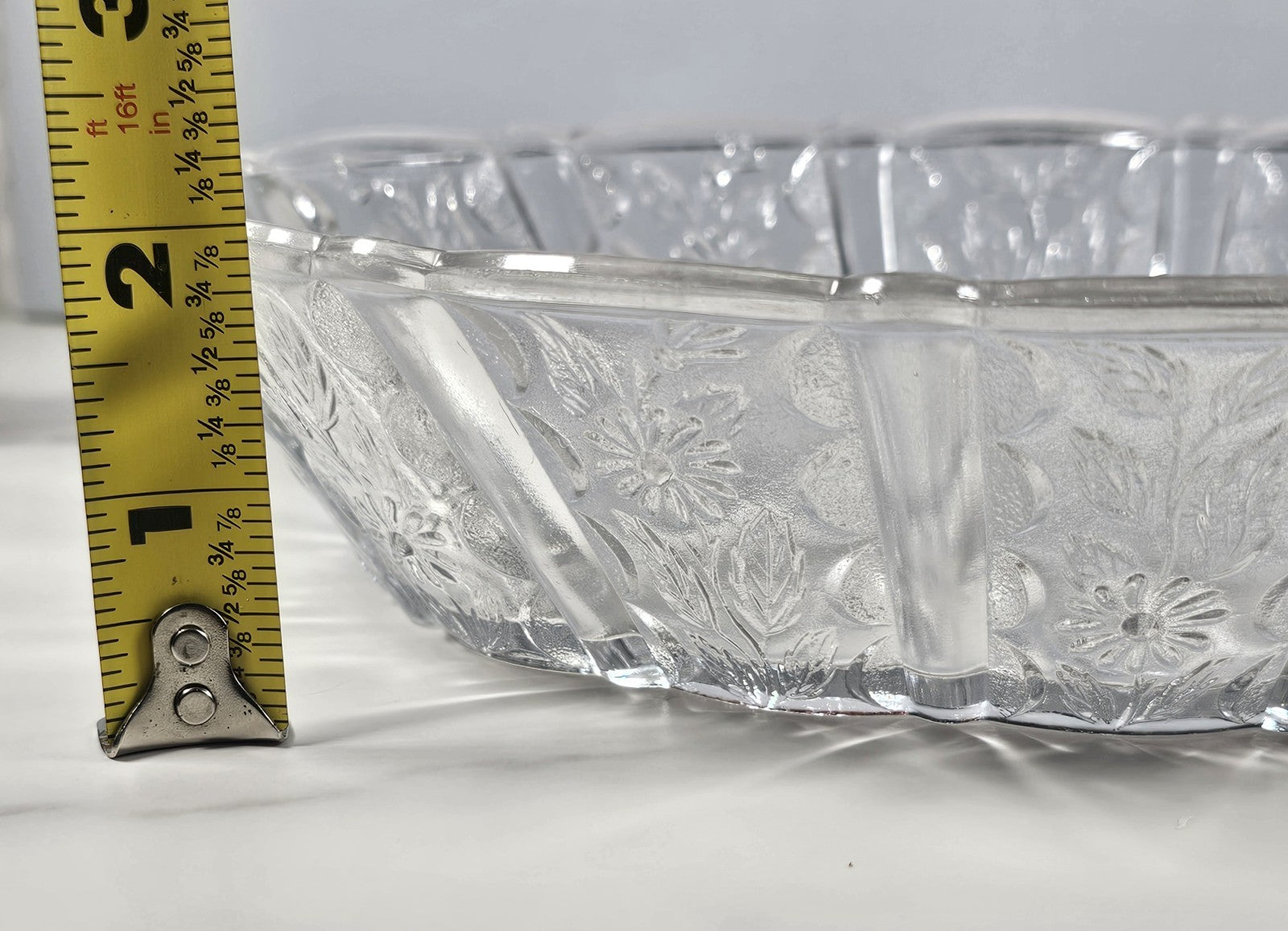 Vintage Clear Glass Paneled Sunflower-Pattern Oblong Bowl 9″