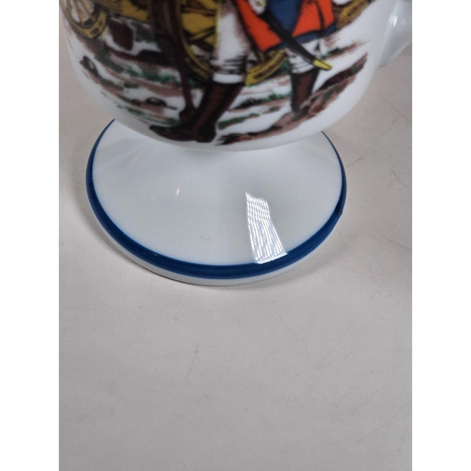 Vintage Fred Roberts Colonial Soldiers Mug Revolutionary War Pedestal Cup