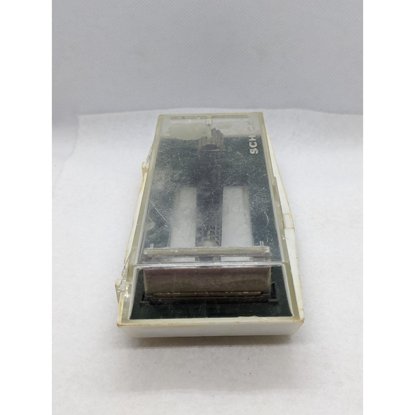 Schick 1965  Safety Razor Eversharp Double Edge Razor With Case