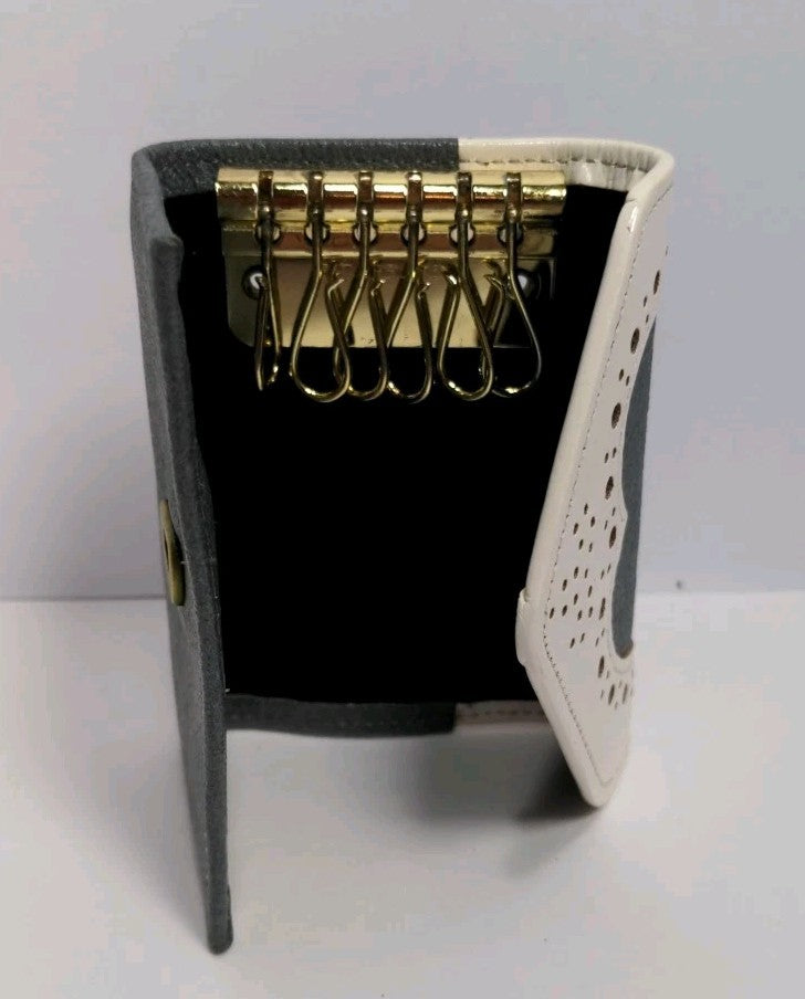 Vintage Princess Gardner Blue and White Wallet Key Holder