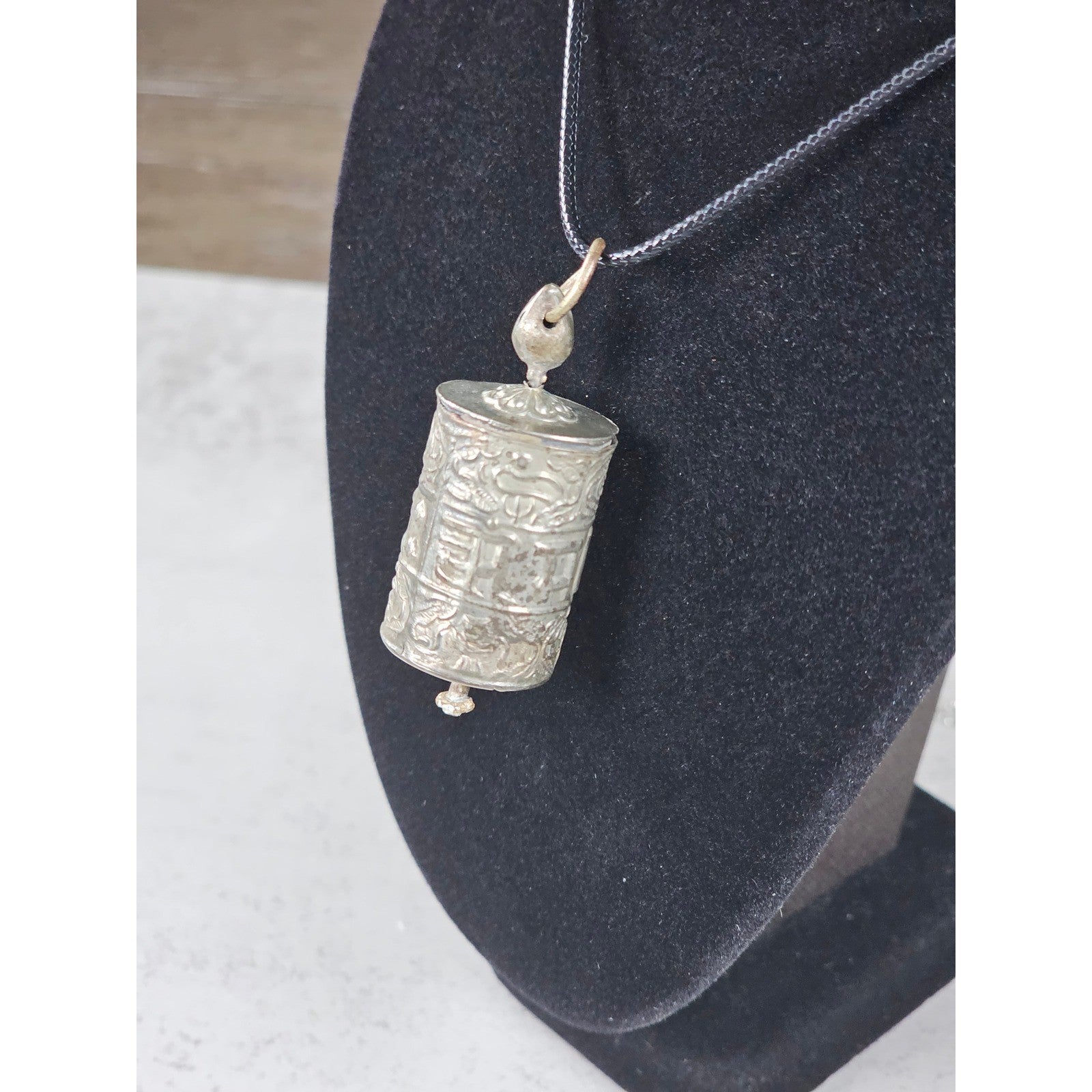 Vintage Asian Prayer Wheel Pendant Necklace Cylinder Scroll Charm