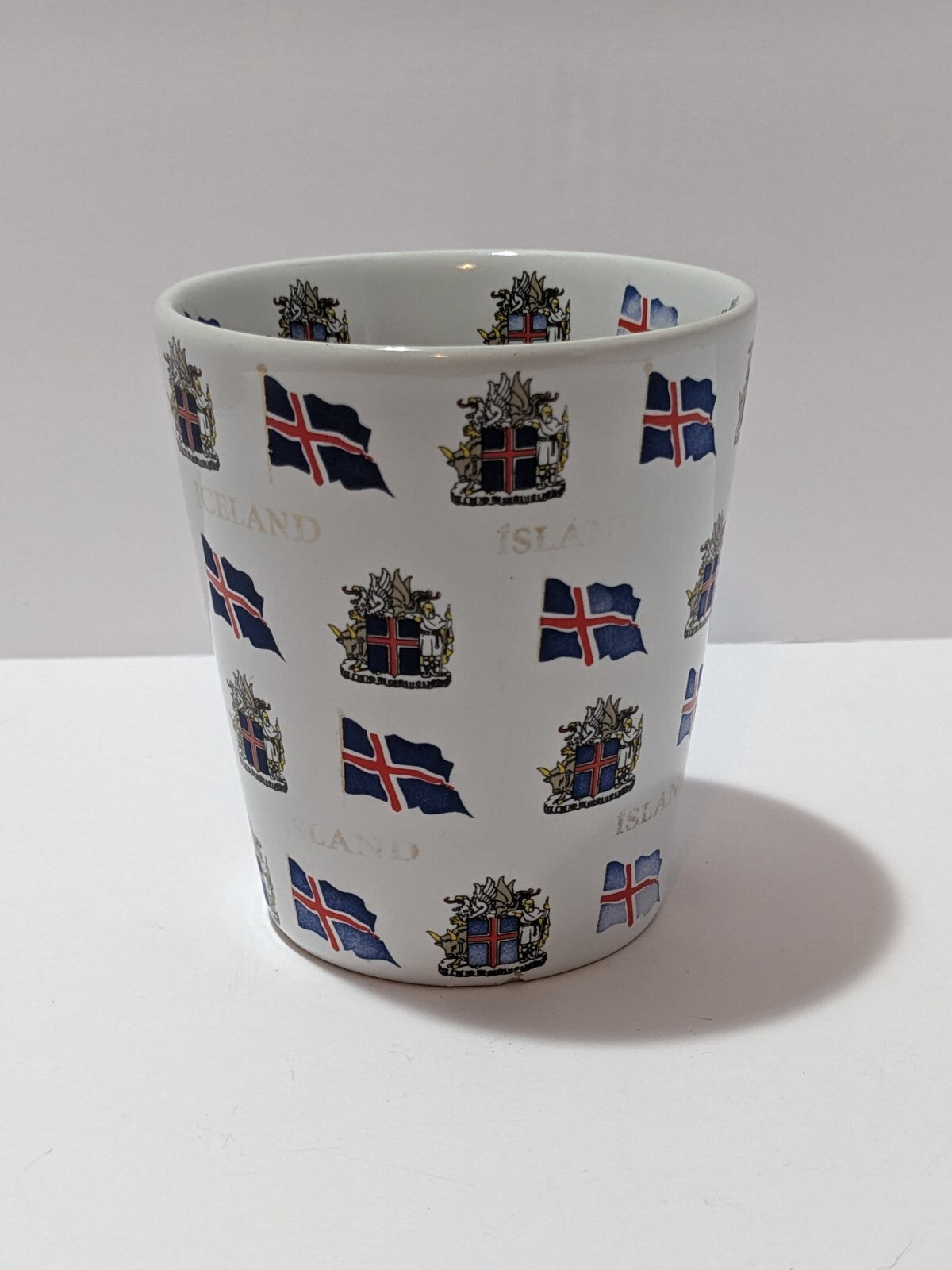 Porcelain Coffee Mug With Icelandic Flags & Crests Gold Lettering Details