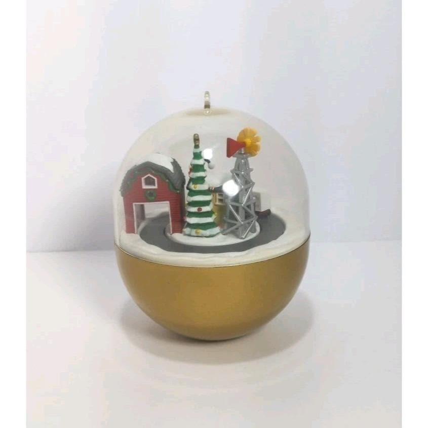 Vintage ERTL Crossroads Collectables Lighted Farm Dome Ornament