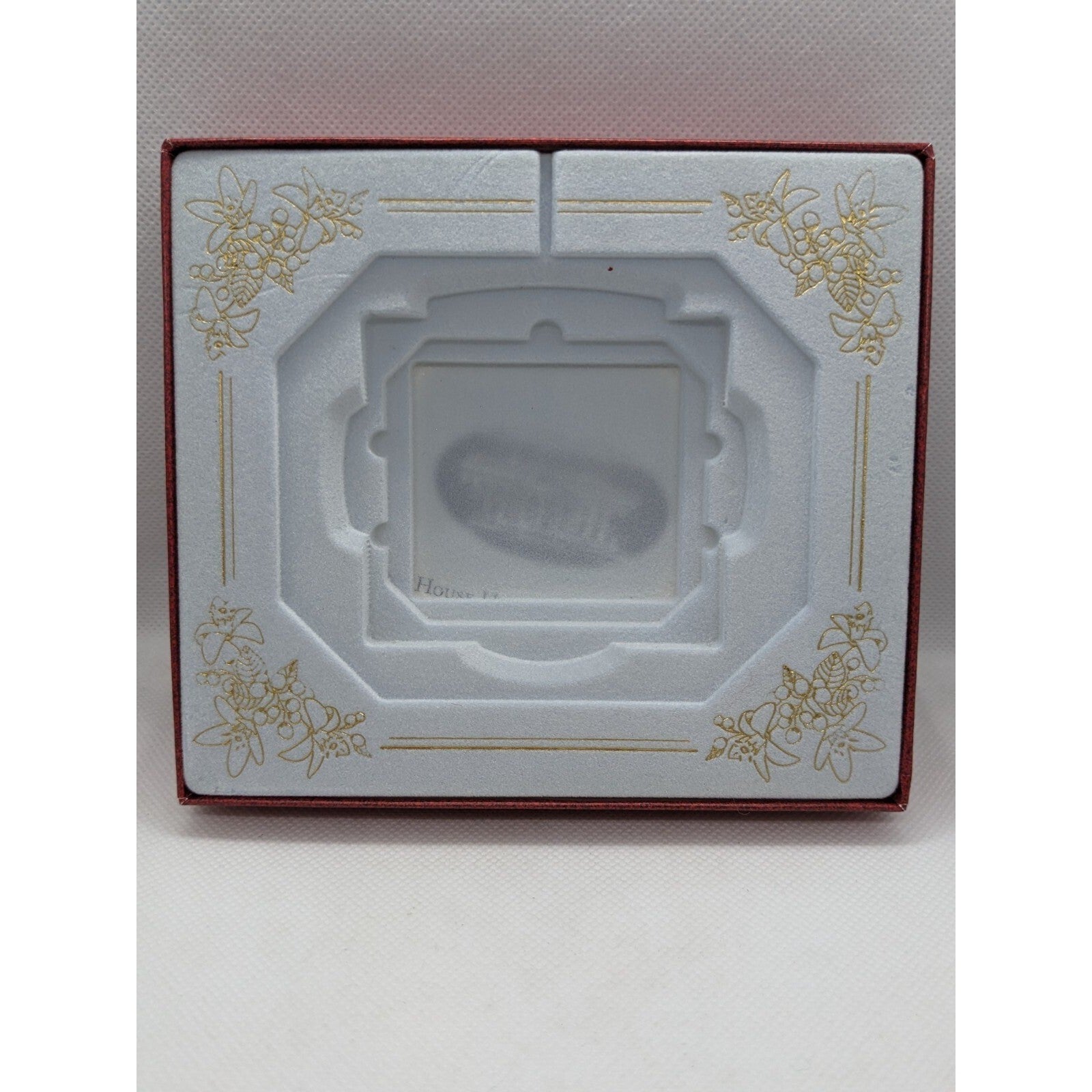 White House Historical Association Christmas Ornament w Box Papers