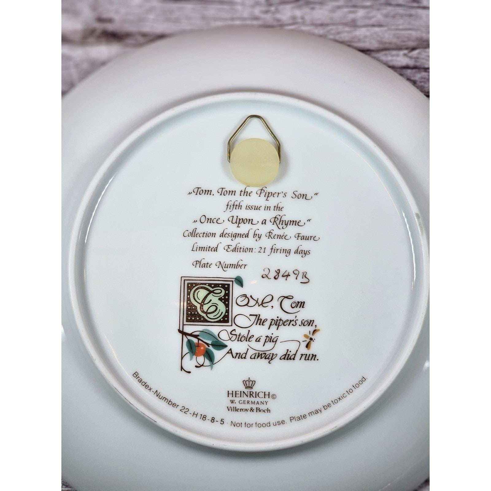 Villeroy & Boch Tom Tom the Piper's Son Collector Plate Germany 8 Inch