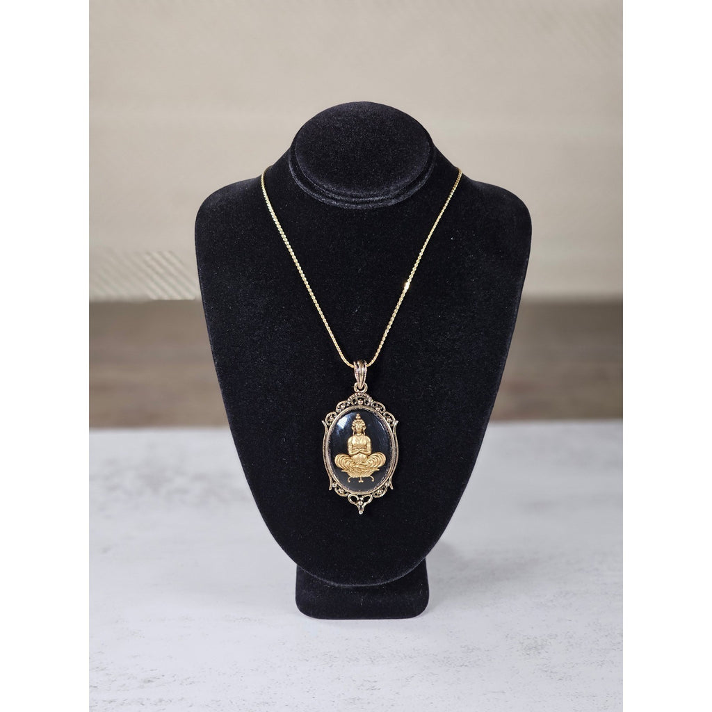 Vintage Gold Tone Buddha Cameo Pendant Necklace Black Oval Medallion
