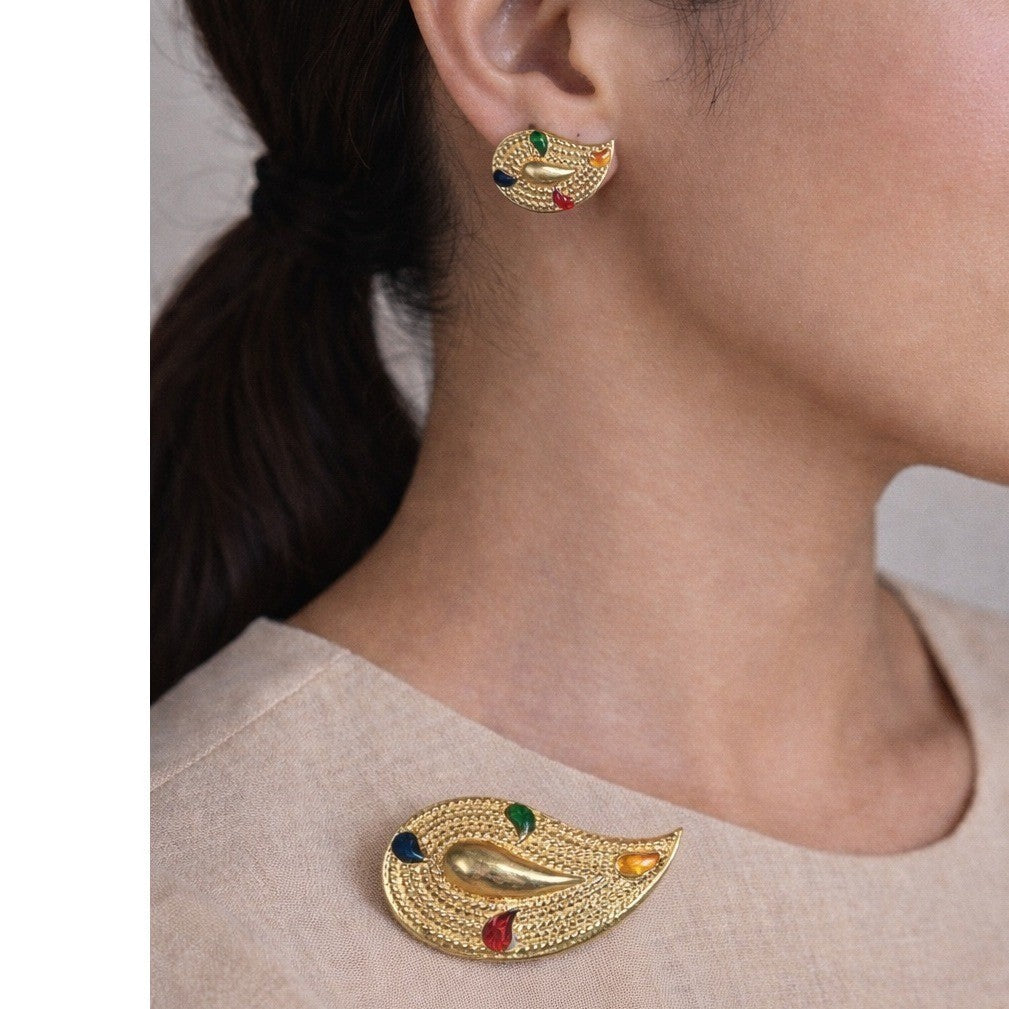 Vintage Gold Tone Paisley Brooch & Earrings Set Multicolor Cabochons