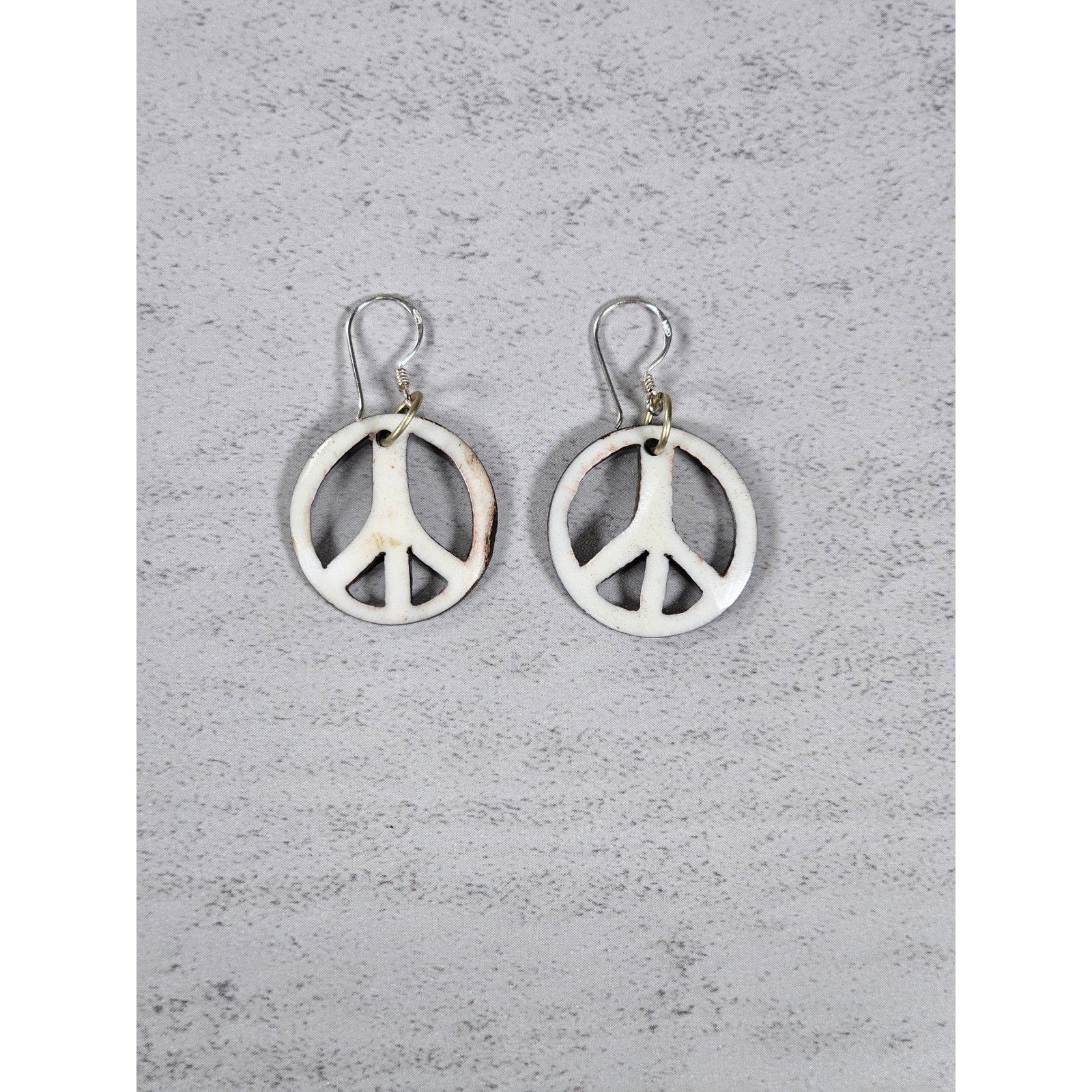 Vintage Boho Peace Sign Dangle Earrings Sterling Silver Hooks White Brown 1.5"