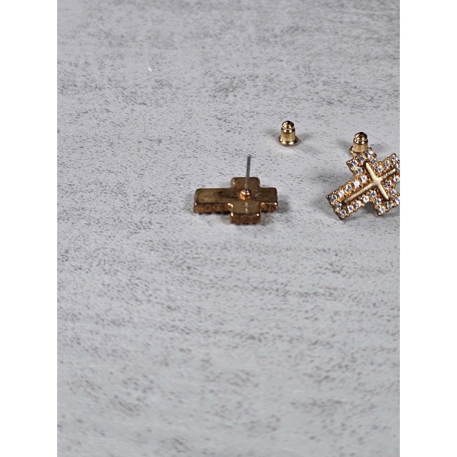 Vintage Gold Tone Cross Stud Earrings Rhinestone Christian Jewelry