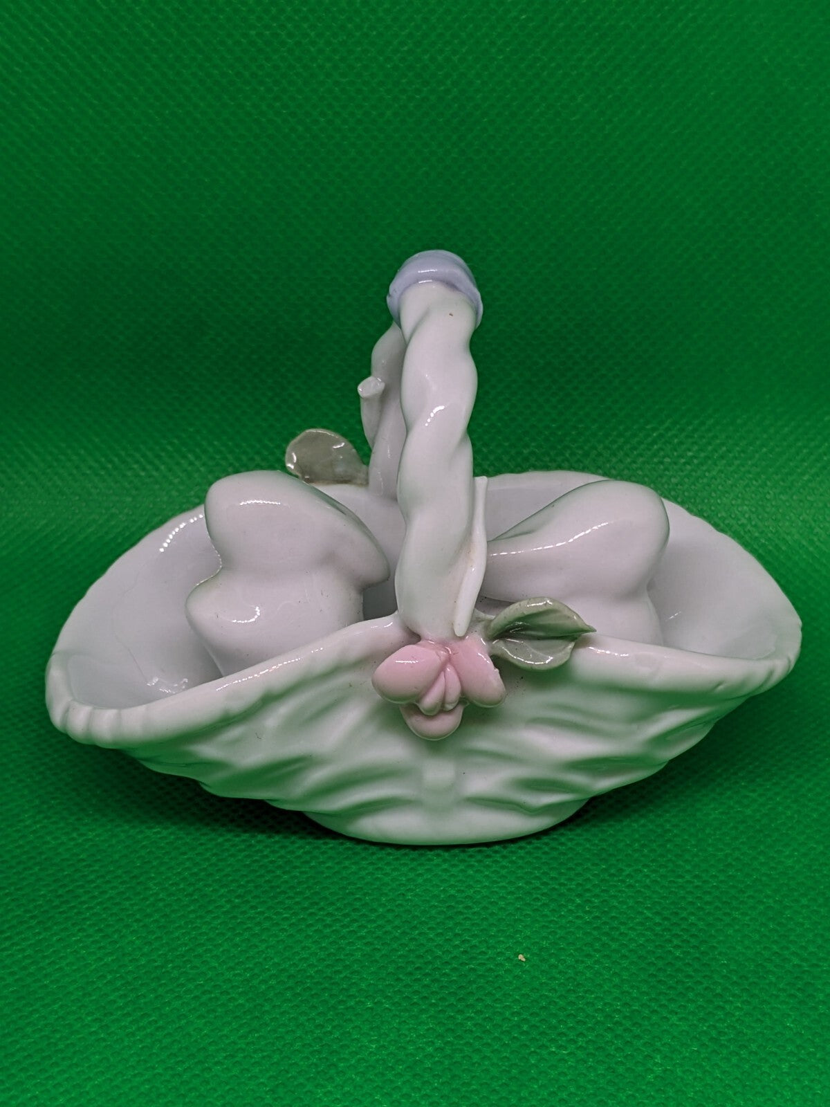 Porcelain White Rabbits in Basket – Vintage Bunny Figurine 3.5"x2"
