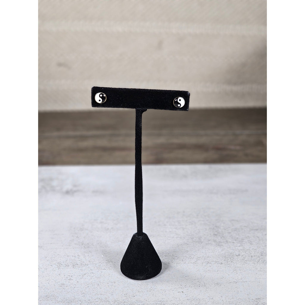 Vintage Yin Yang Stud Earrings Black White Enamel Round Posts